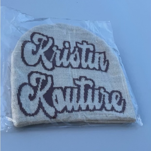 Beanie - Picture 1 of 1